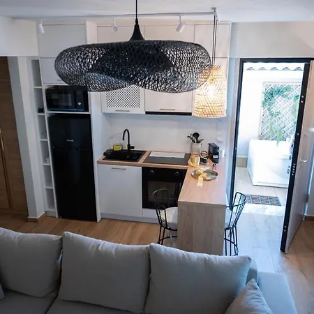 Appartement Kla By Project 86 Ike Nikiana