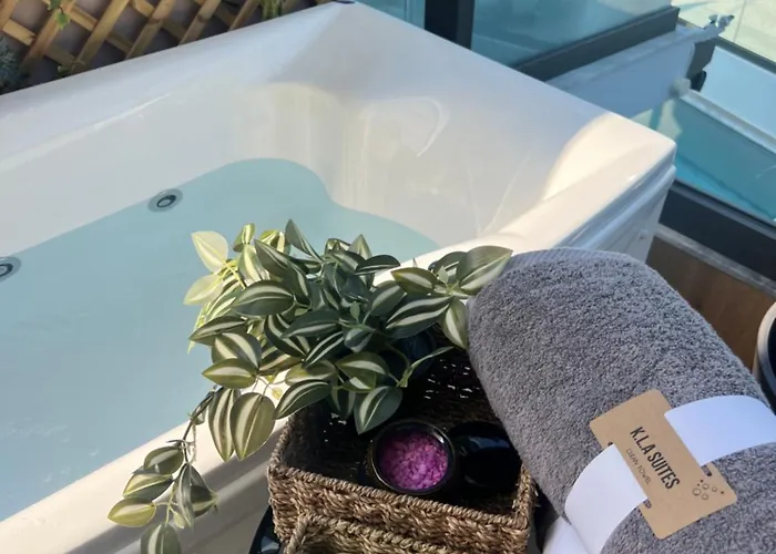 Kla By Project 86 Ike * Nikiana