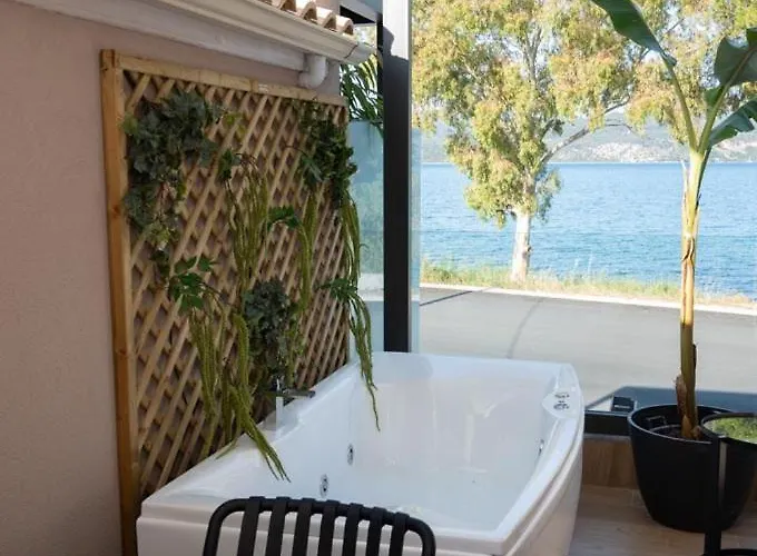 Kla By Project 86 Ike Nikiana