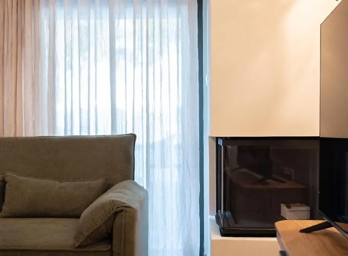 Kla By Project 86 Ike Nikiana